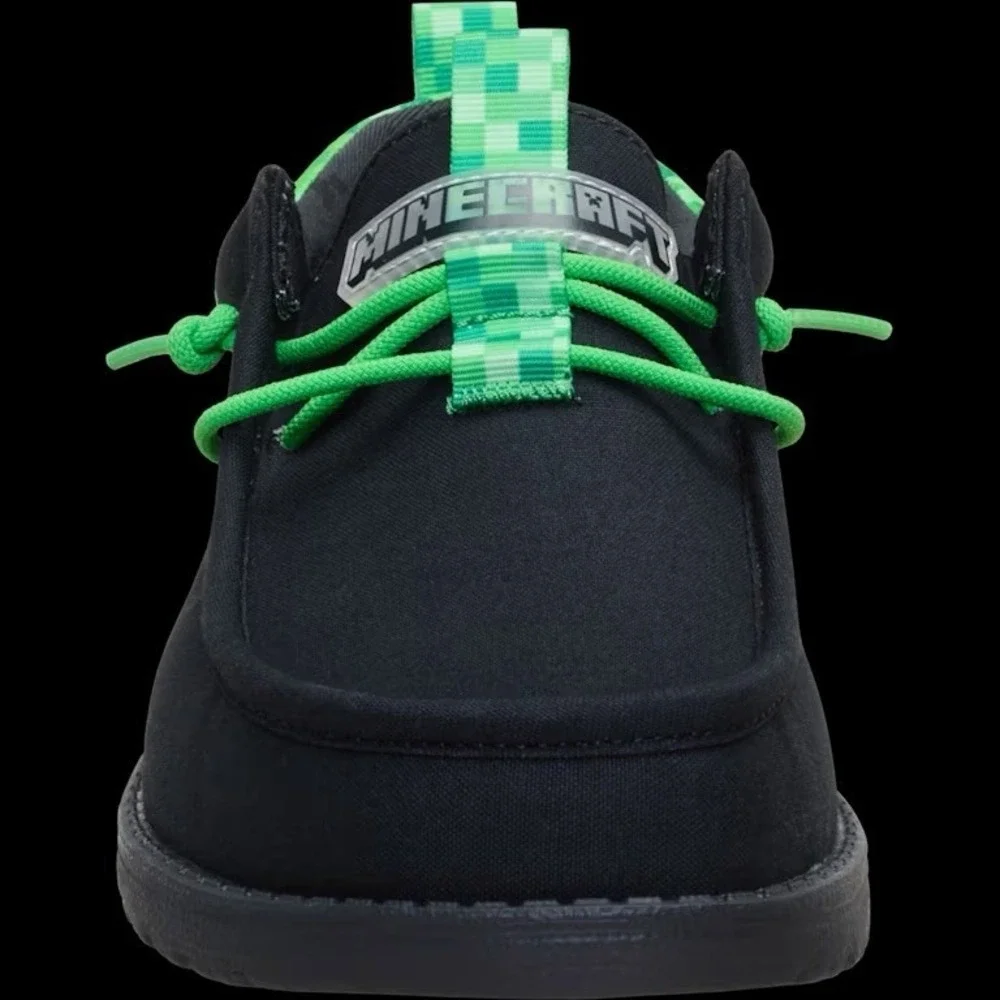 New NIB Minecraft Creeper Hey Dudes Wally Funk Slip On Shoes Sz 8 Black light
